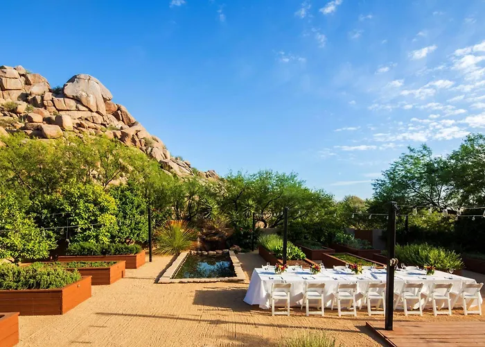 Boulders & Scottsdale, Curio Collection By Hilton 4*