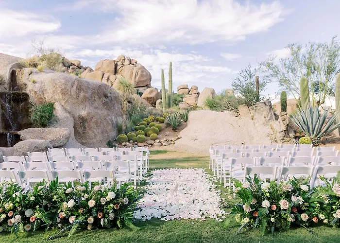 Boulders & Scottsdale, Curio Collection By Hilton Scottsdale