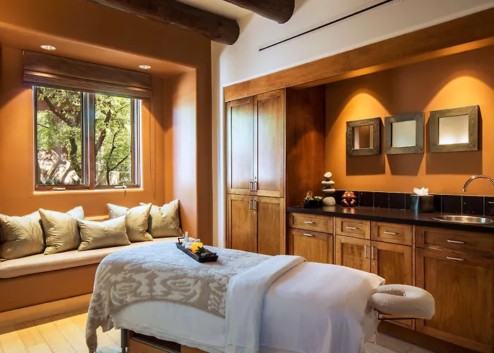 Resort Boulders & Scottsdale, Curio Collection By Hilton